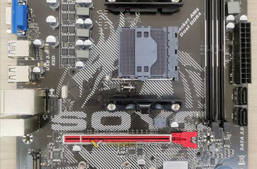 Фото дня: первая системная плата на чипсете AMD B550