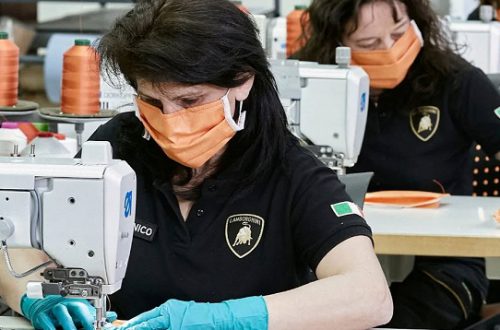 Lamborghini начала выпуск медицинских масок и щитков для лица