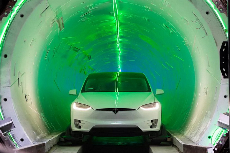 The Boring Company Илона Маска закончила рыть туннели под Лас-Вегасом. Систему Convention Center Loop запустят в январе