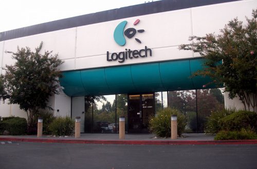 Годовые продажи Logitech достигли рекордного уровня, приблизившись к 3 млрд долларов